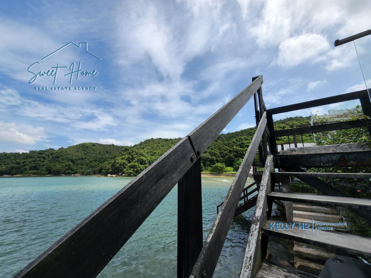 - waterfront clearwater bay lobster bay detached indeed garden house Sai Kung village house 清水灣西貢獨立屋海邊大花園