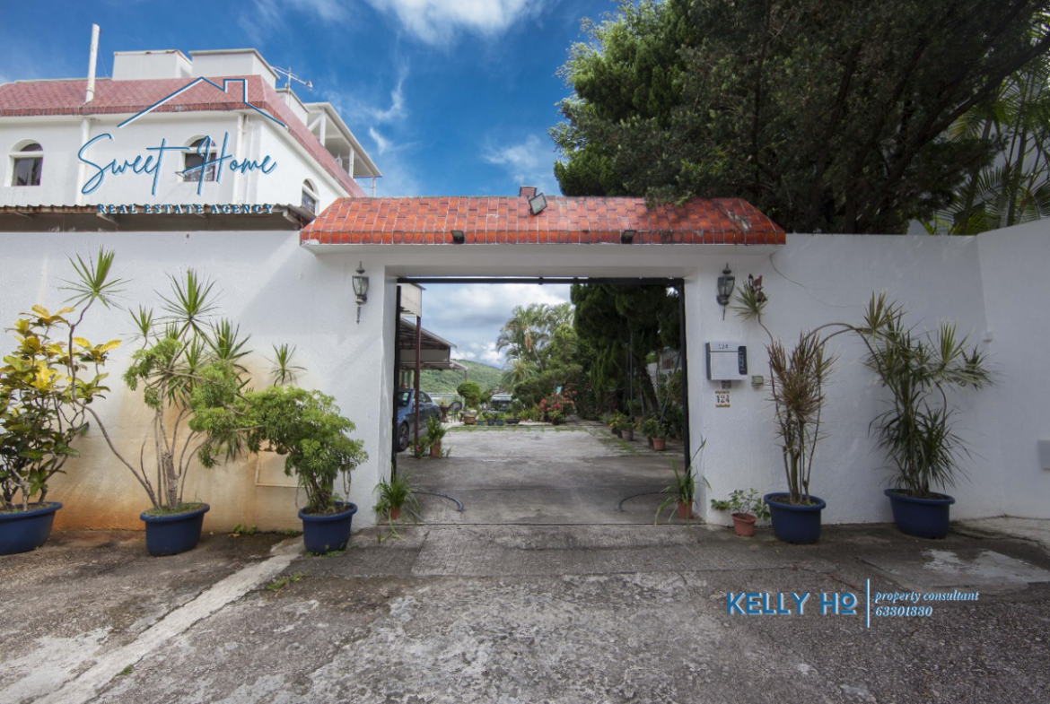 Lobster Bay Clearwater Bay Sai Kung Village House 西貢清水灣龍蝦灣大坑口村屋