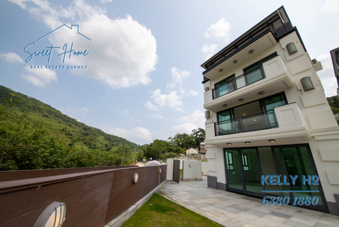 Brand New waterfront House with indeed garden in Sai Kung Hong Kong