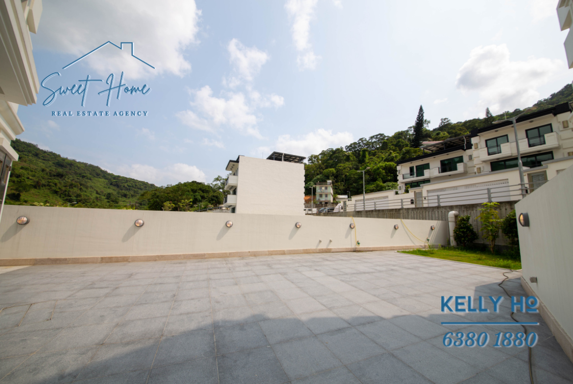 Brand New waterfront House with indeed garden in Sai Kung Hong Kong