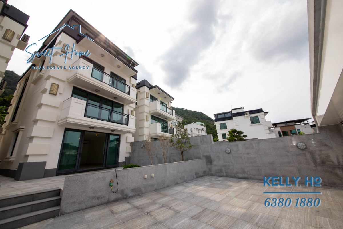 Brand New House with indeed garden in Sai Kung Hong Kong